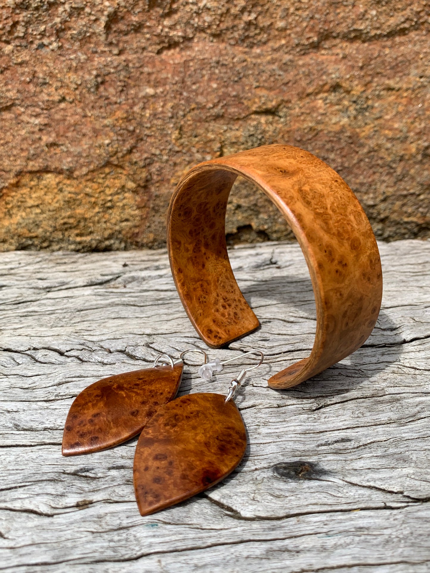 Amboyna Burl Set Wooden Bangle and Leaf Earrings