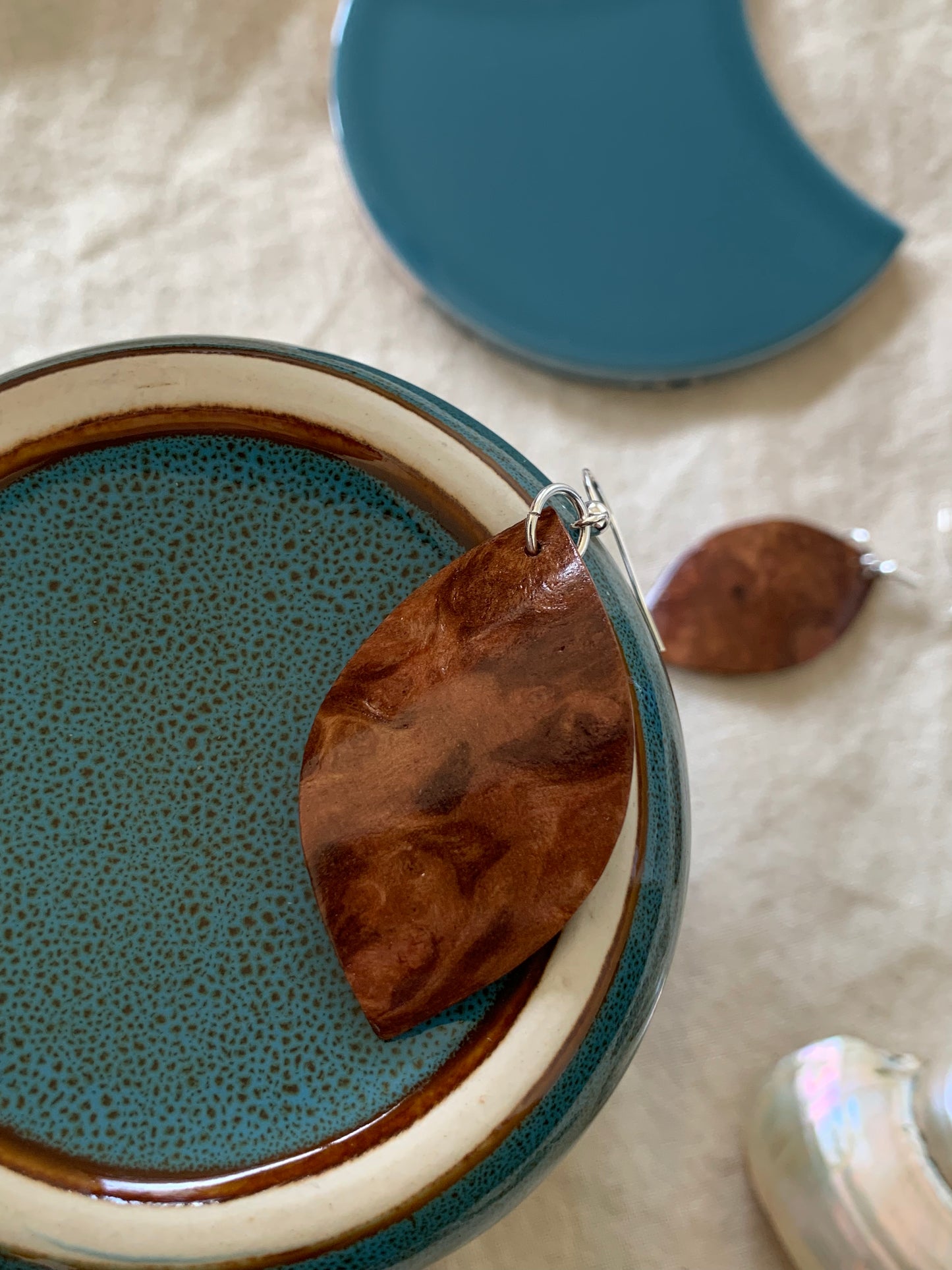 Eucalyptus Burl, Curved Leaf Wooden Earrings