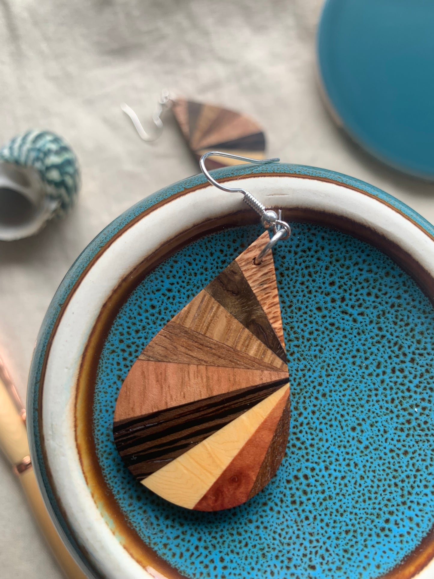 "Ray of Nature Earrings – Multicolor Wood Teardrop with Ray-like Pattern | Sjarel Handmade Jewellery"