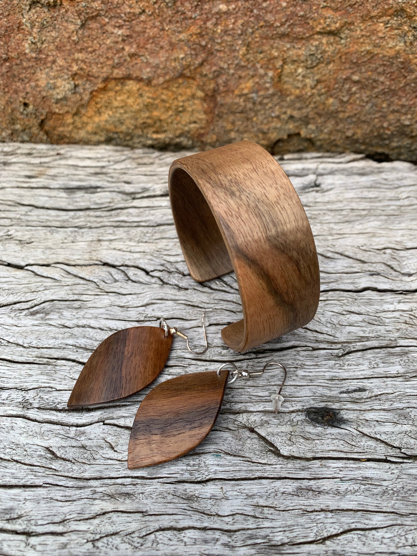 Queensland Walnut Set, Wooden Bangle and Leaf Earrings