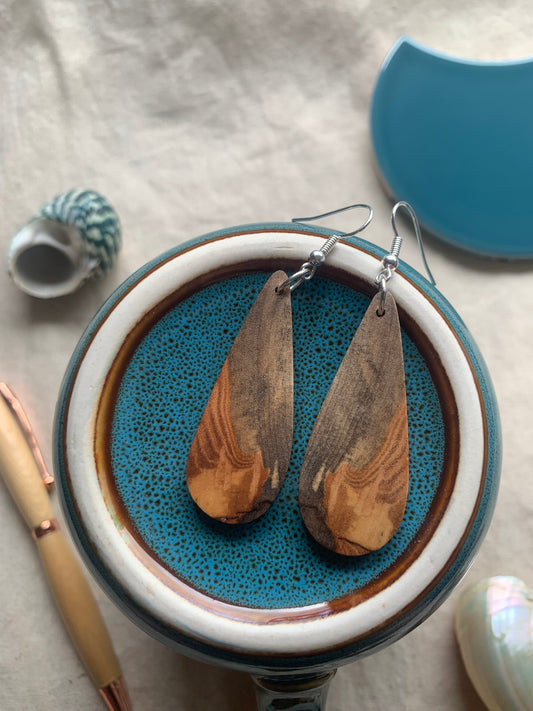 Solivagant Teardrop Earrings – Handcrafted Wood & Grey Grain Design