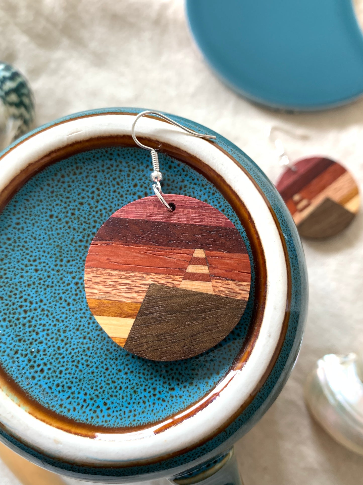 Robe Obelisk Wooden Earrings